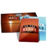 BARALHO DUPLO 108 CARTAS COM CAIXA PERSONALIZADA PVC PREMIUM 0,50 COM VERNIZ UV TOTAL Colorido frente e verso - 25 un.