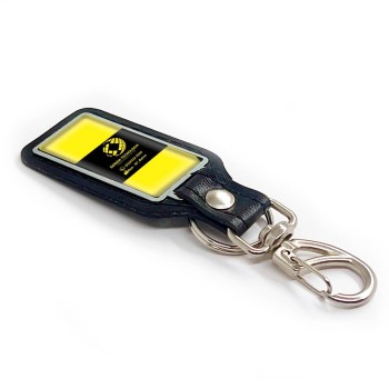 CHAVEIROS EM CORINO PRETO COM EMBLEMA NO METAL RESINADO MODELO RETANGULAR Colorido frente - 25 un.