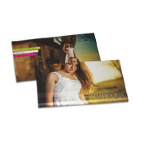 CONVITES BÁSICO COUCHÊ 300G LAMINAÇÃO HOLOGRÁFICA LAM HOLOGRÁFICA FRENTE E VERSO 153X91MM Colorido frente e verso - 50 un.