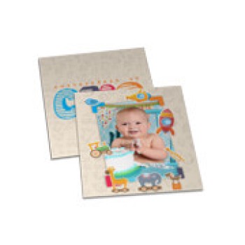 CONVITES BÁSICO COUCHÊ 300G LAMINAÇÃO HOLOGRÁFICA LAM HOLOGRÁFICA FRENTE E VERSO 50X50MM Colorido frente e verso - 45 un.