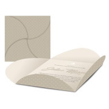 CONVITES LUXO COUCHÊ 300G SEM LAMINAÇÃO E SEM VERNIZ UV SEM VERNIZ Colorido frente e verso - 50 un.
