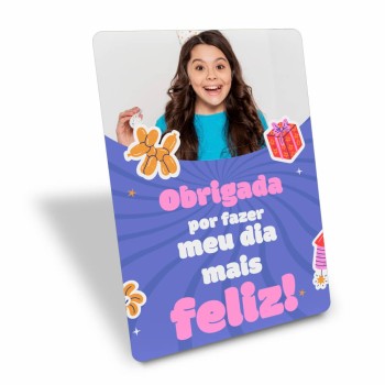 DISPLAYS DISPLAY DE MESA PARA FESTA FOTO COM SUPORTE COUCHÊ 250G SEM LAMINAÇÃO E SEM VERNIZ SEM VERNIZ Colorido frente - 252 un.