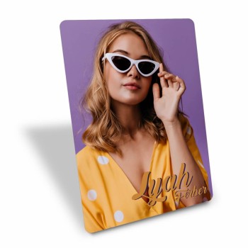 DISPLAYS DISPLAY DE MESA PARA FESTA FOTO COM SUPORTE PVC 0,50MM PREMIUM BRANCO 100X140MM Colorido frente - 54 un.