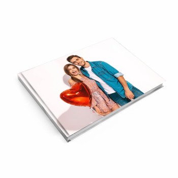 FOTO PRODUTOS FOTOLIVROS OU PHOTOBOOKS CAPA DURA 48 PÁGINAS 29X20CM Colorido frente e verso - 1 un.