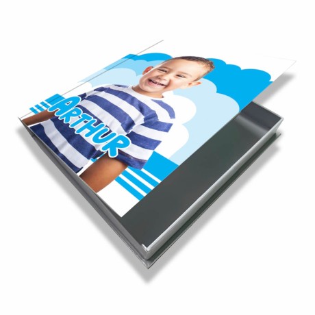 FOTO PRODUTOS FOTOLIVROS OU PHOTOBOOKS CAPA DURA CASE PARA PHOTOBOOKS 36 PÁGINAS 20X20CM Colorido frente - 1 un.