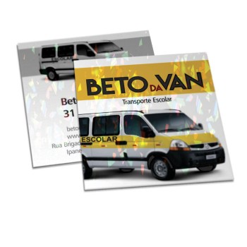 POSTAIS COUCHÊ 300G LAMINAÇÃO HOLOGRÁFICA LAM HOLOGRÁFICA FRENTE E VERSO 91X102MM Colorido frente e preto e branco verso - 50 un.