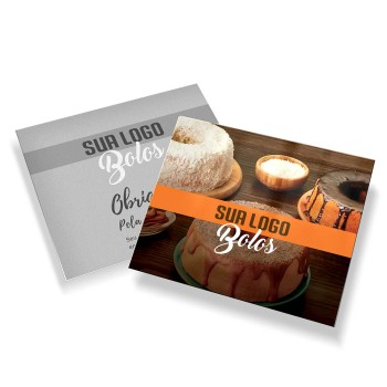 POSTAIS COUCHÊ 300G VERNIZ UV TOTAL FRENTE 180X147MM Colorido frente e preto e branco verso - 500 un.