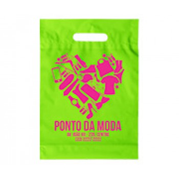 SACOLAS PLÁSTICAS BOCA VAZADA 250X350MM VERDE Preto e branco frente - 250 un.