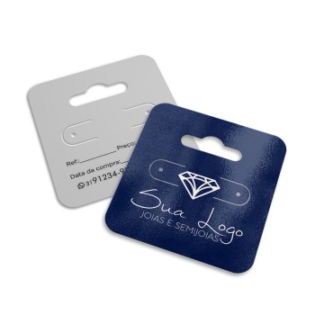 TAGS ESPECIAIS COUCHÊ 250G VERNIZ UV TOTAL FRENTE 45X51MM Colorido frente e preto e branco verso - 1000 un.