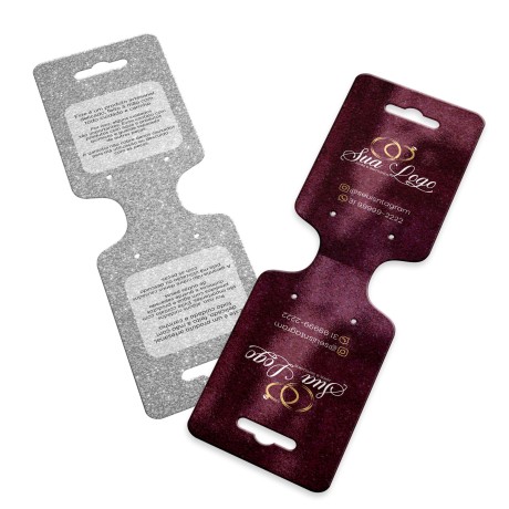 TAGS ESPECIAIS COUCHÊ 300G VERNIZ UV TOTAL FRENTE 182X51MM Colorido frente e preto e branco verso - 1000 un.