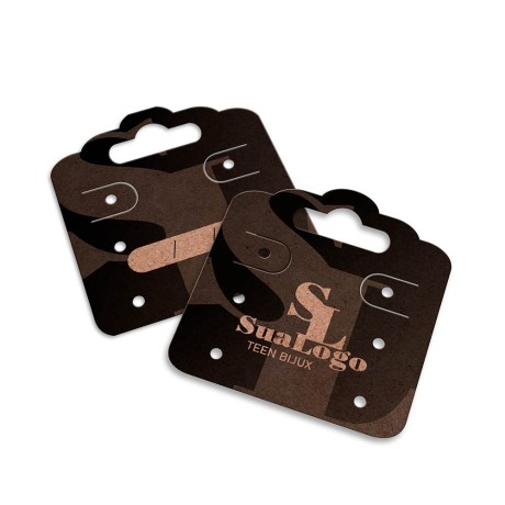 TAGS TAGS ESPECIAIS KRAFT 250G SEM LAMINAÇÃO E SEM VERNIZ SEM VERNIZ 45X51MM Preto e branco frente e verso - 1000 un.