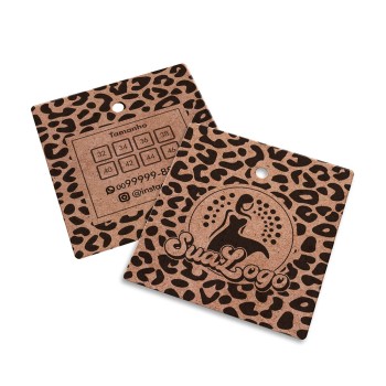 TAGS TAGS PADRÃO FURO KRAFT 250G SEM LAMINAÇÃO E SEM VERNIZ SEM VERNIZ 45X51MM Preto e branco frente e verso - 500 un.