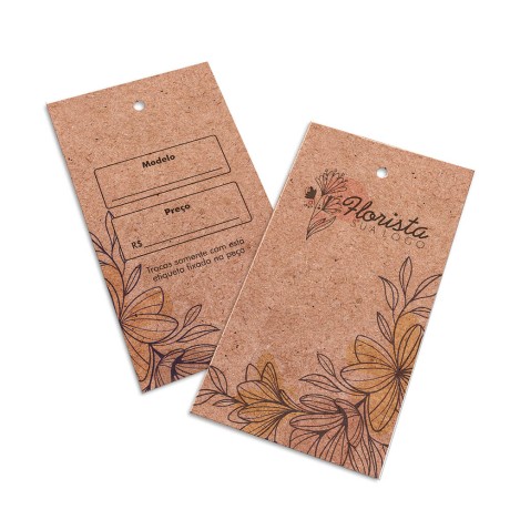 TAGS TAGS PADRÃO FURO KRAFT 250G SEM LAMINAÇÃO E SEM VERNIZ SEM VERNIZ 91X51MM Colorido frente e verso - 5000 un.
