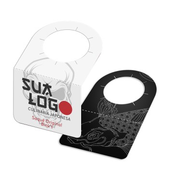 TAGS TAGS PARA GARRAFA COUCHÊ 250G SEM LAMINAÇÃO E SEM VERNIZ SEM VERNIZ 91X102MM Colorido frente e preto e branco verso - 250 un.