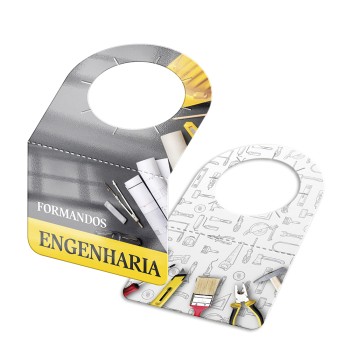 TAGS TAGS PARA GARRAFA COUCHÊ 300G VERNIZ UV VERNIZ UV TOTAL FRENTE 91X102MM Colorido frente e verso - 5000 un.