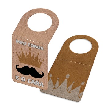 TAGS TAGS PARA GARRAFA KRAFT 250G SEM LAMINAÇÃO E SEM VERNIZ SEM VERNIZ COM TINTA BRANCA 91X153MM Colorido frente e verso - 50 un.