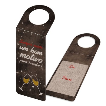 TAGS TAGS PARA GARRAFA KRAFT 250G SEM LAMINAÇÃO E SEM VERNIZ SEM VERNIZ COM TINTA BRANCA 91X204MM Colorido frente e verso - 250 un.