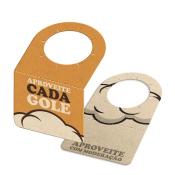 TAGS TAGS PARA GARRAFA RECICLATO 250G SEM LAMINAÇÃO E SEM VERNIZ SEM VERNIZ 91X102MM Colorido frente e preto e branco verso - 50 un.
