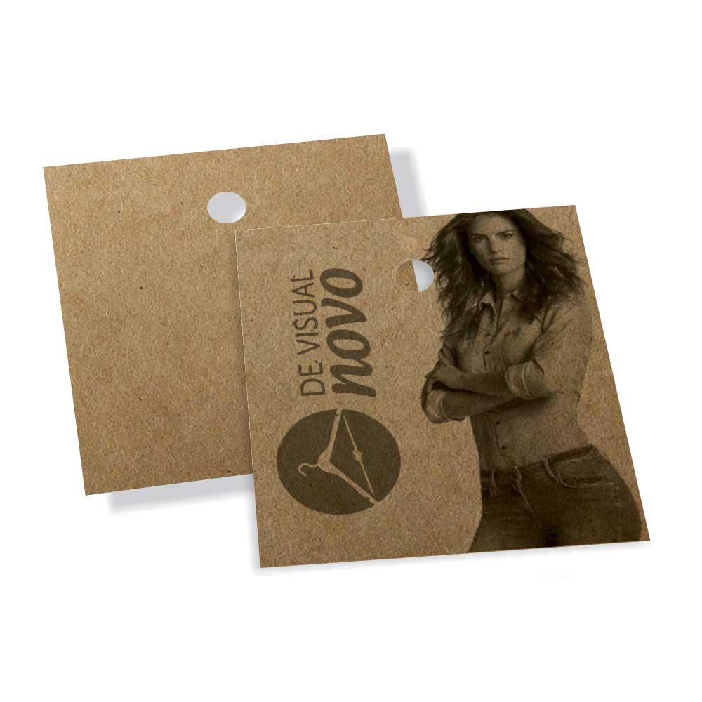 TAGS PADRÃO FURO KRAFT 250G SEM VERNIZ 45X51MM